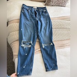 Abercrombie & Fitch The Mom High Rise Blue Denim